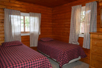 Beaver-house-twin-bedroom