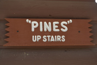 Moonlight-in-the-Pines-sign